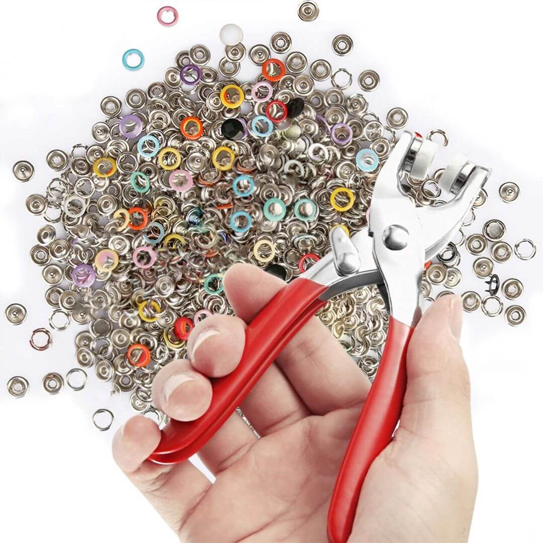 Kit Botonero Todo en Uno – Alicate + 200 Broches